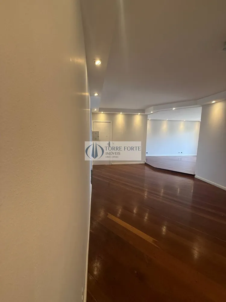 Apartamento, 3 quartos, 132 m² - Foto 4