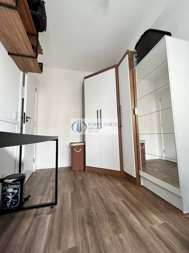 Apartamento à venda com 2 quartos, 38m² - Foto 3