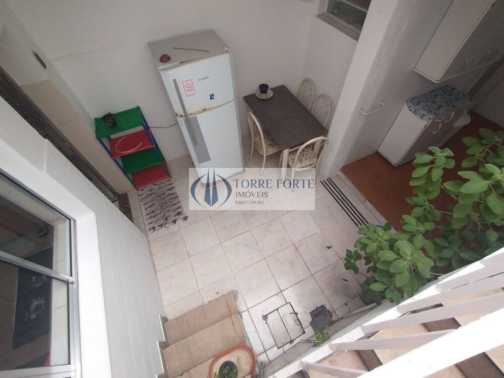 Sobrado à venda com 3 quartos, 140m² - Foto 1