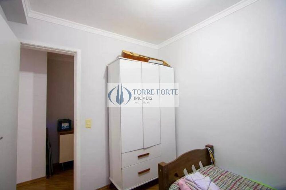 Apartamento à venda com 3 quartos, 60m² - Foto 2