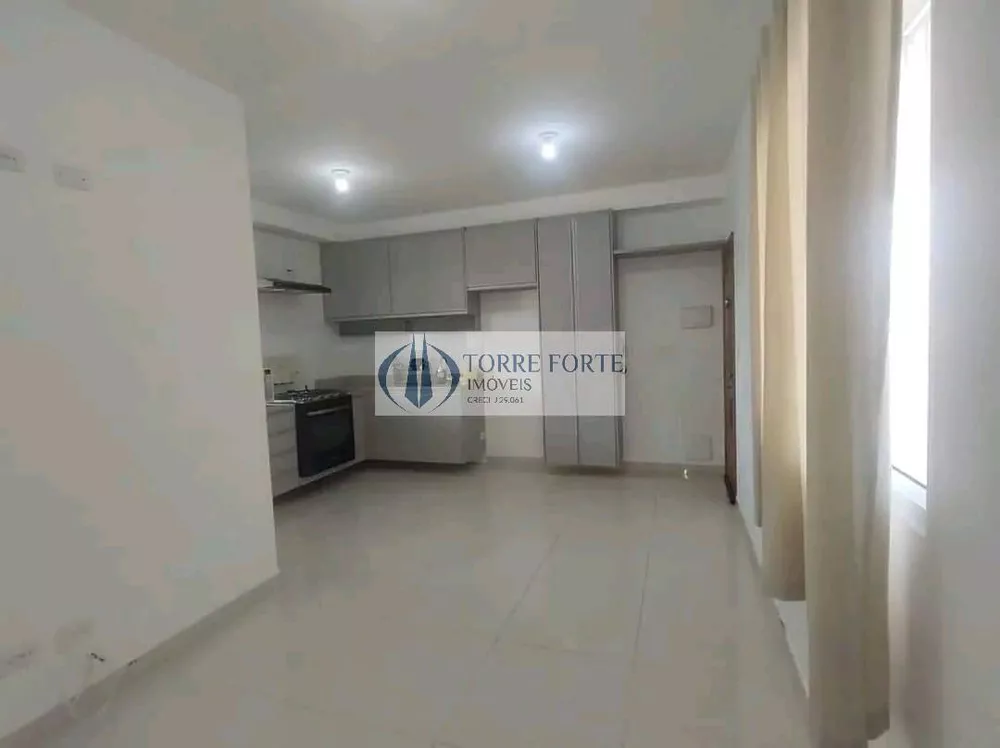 Apartamento à venda com 2 quartos, 61m² - Foto 4