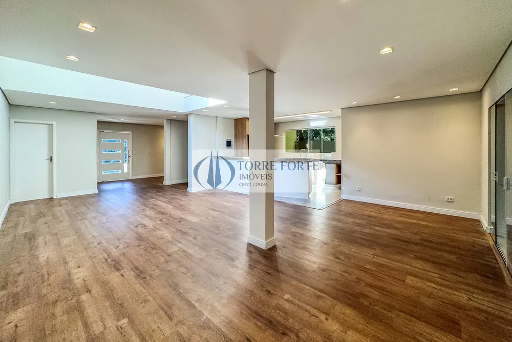 Casa, 3 quartos, 215 m² - Foto 3
