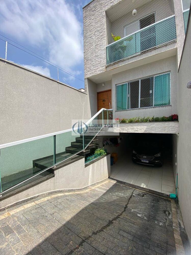 Sobrado, 3 quartos, 200 m² - Foto 1