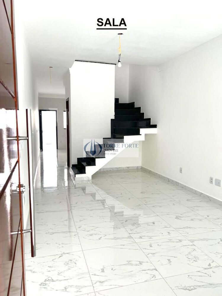 Sobrado à venda com 3 quartos, 110m² - Foto 4
