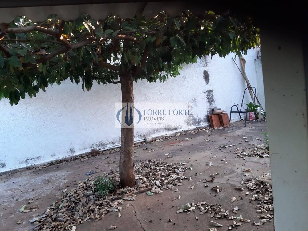 Casa à venda com 2 quartos, 120m² - Foto 13