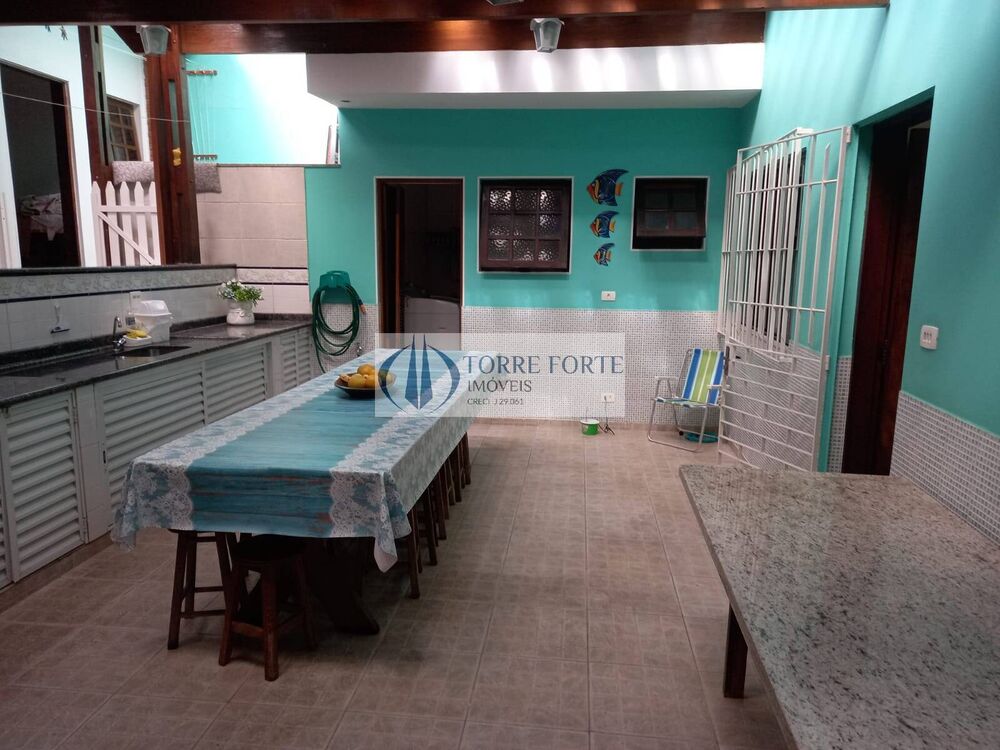 Sobrado, 4 quartos, 240 m² - Foto 1