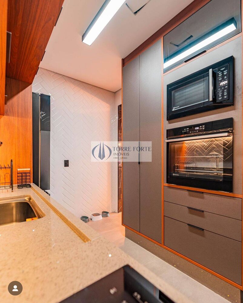 Apartamento, 3 quartos, 185 m² - Foto 1