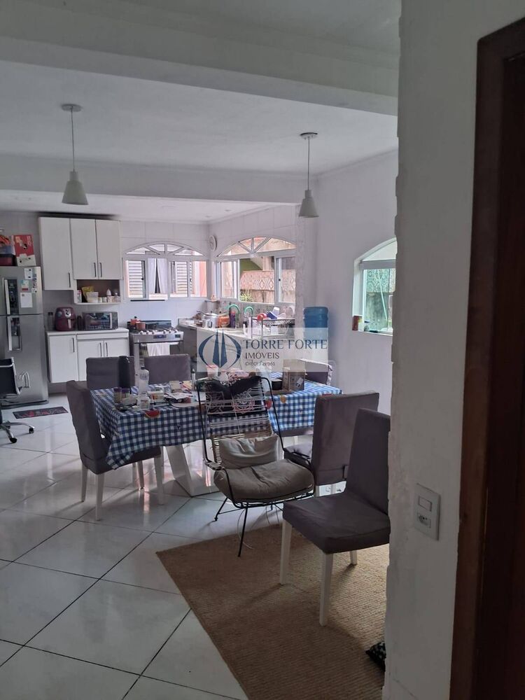 Sobrado, 3 quartos, 280 m² - Foto 1