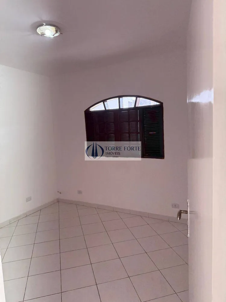 Casa, 2 quartos, 224 m² - Foto 4
