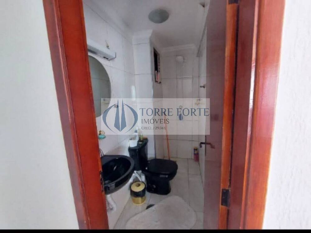 Apartamento à venda com 3 quartos, 78m² - Foto 1