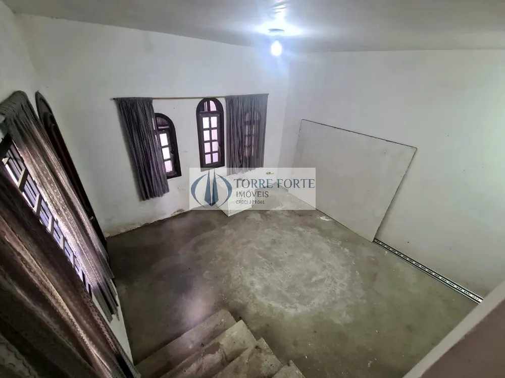 Casa, 3 quartos, 199 m² - Foto 1