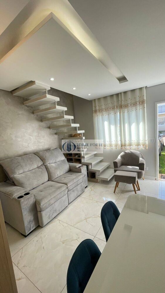 Casa à venda com 2 quartos, 105m² - Foto 7