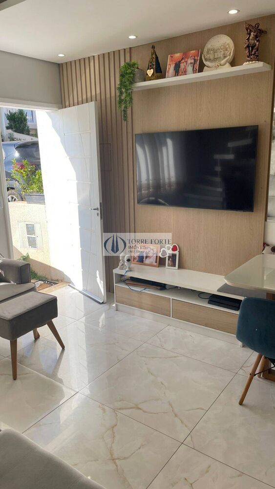 Casa à venda com 2 quartos, 105m² - Foto 9