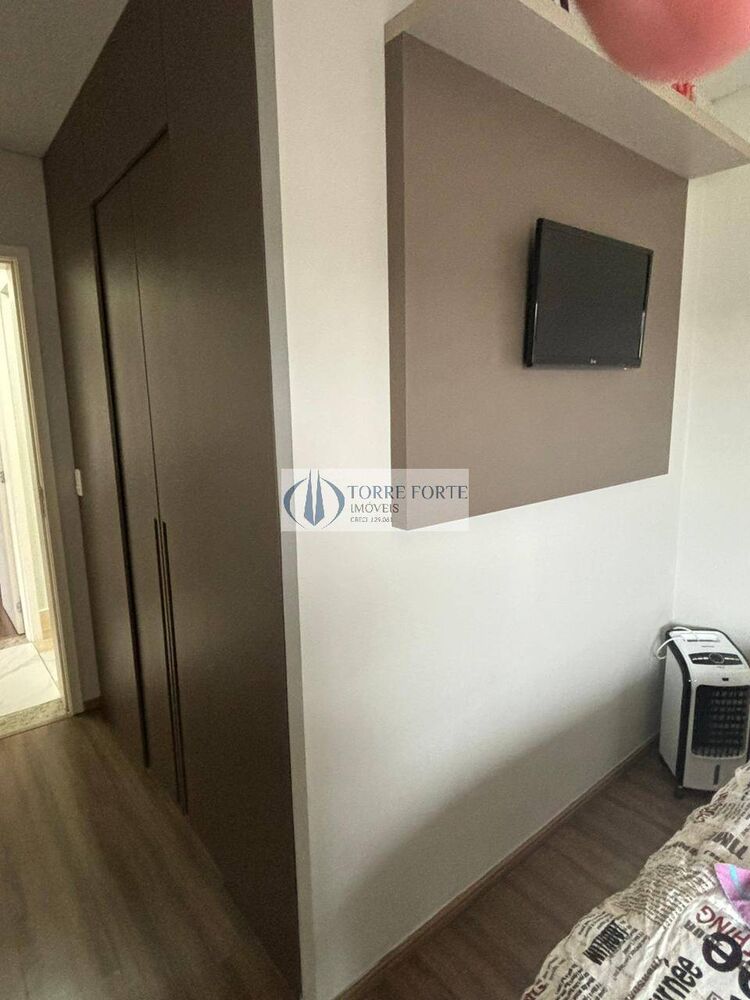 Apartamento à venda com 3 quartos, 132m² - Foto 4