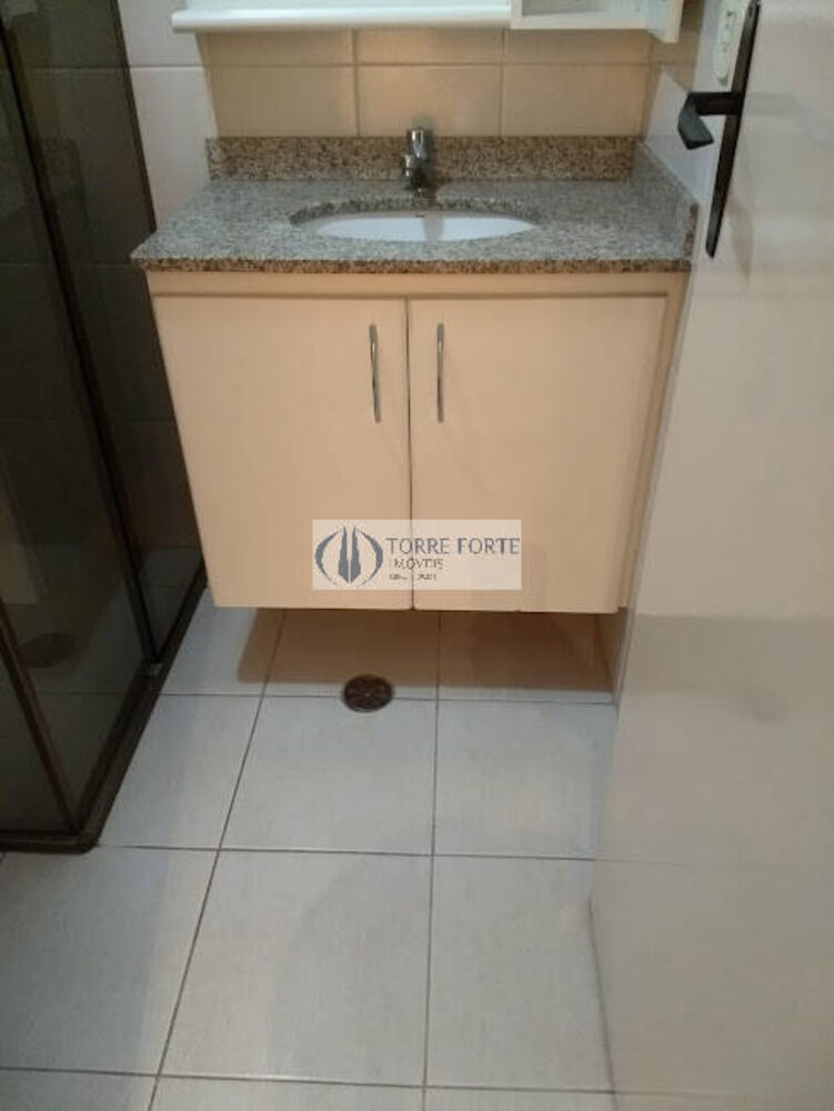 Apartamento à venda com 2 quartos, 58m² - Foto 3