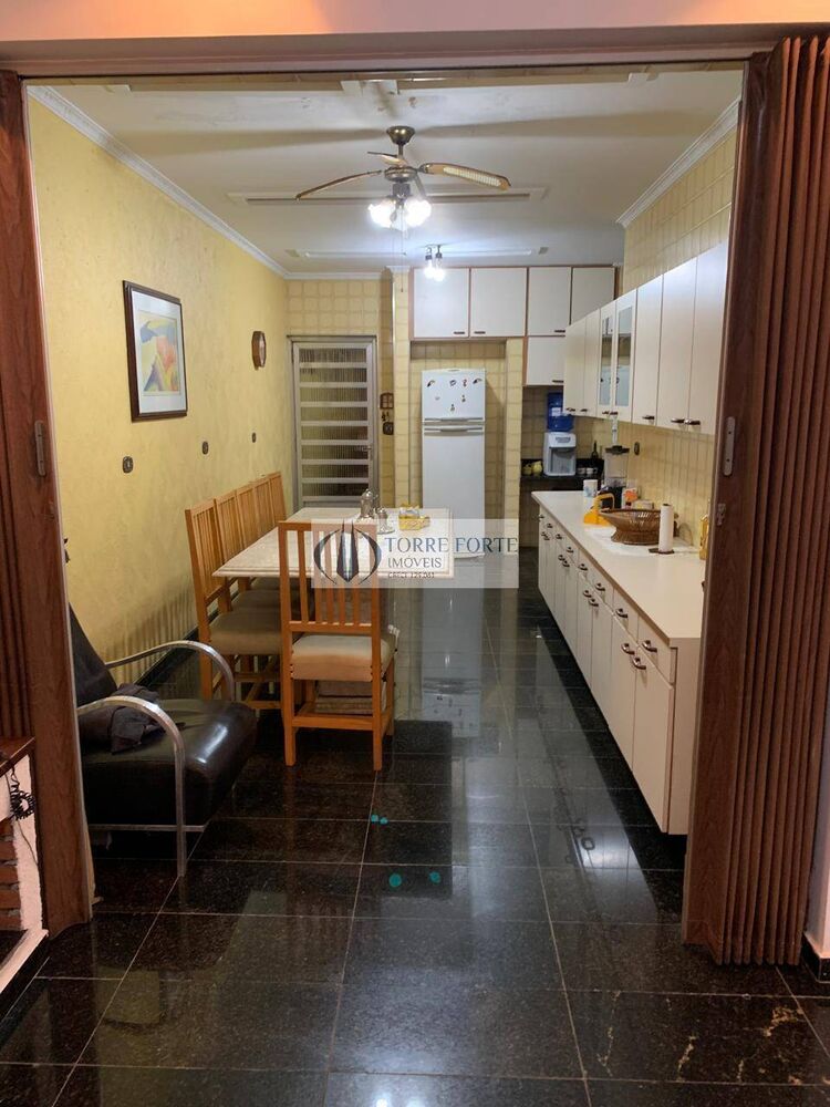 Casa, 3 quartos, 247 m² - Foto 5