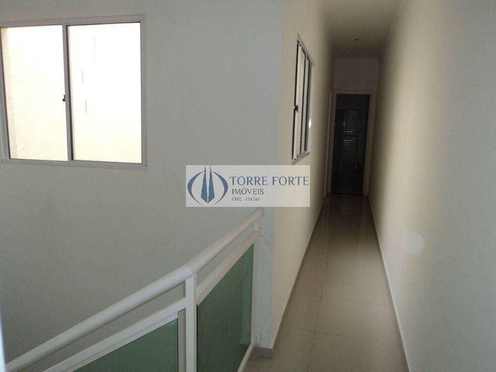 Casa à venda com 3 quartos, 210m² - Foto 5