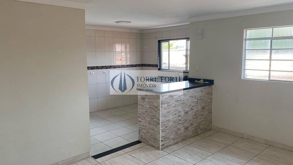 Casa à venda com 5 quartos, 256m² - Foto 1
