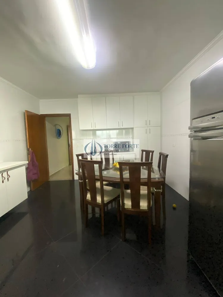 Casa, 3 quartos, 193 m² - Foto 1