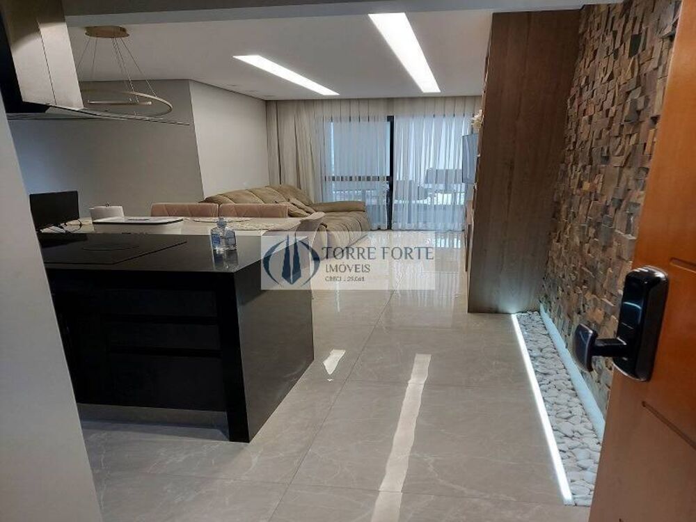 Apartamento à venda com 2 quartos, 70m² - Foto 3