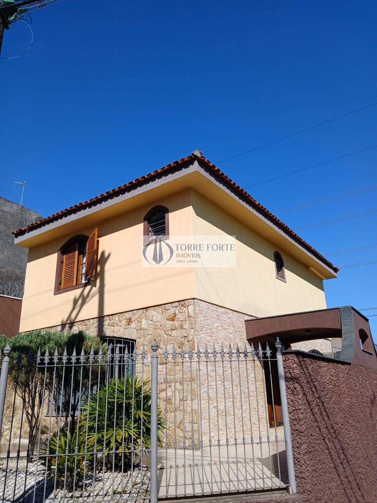 Sobrado à venda com 3 quartos, 163m² - Foto 1