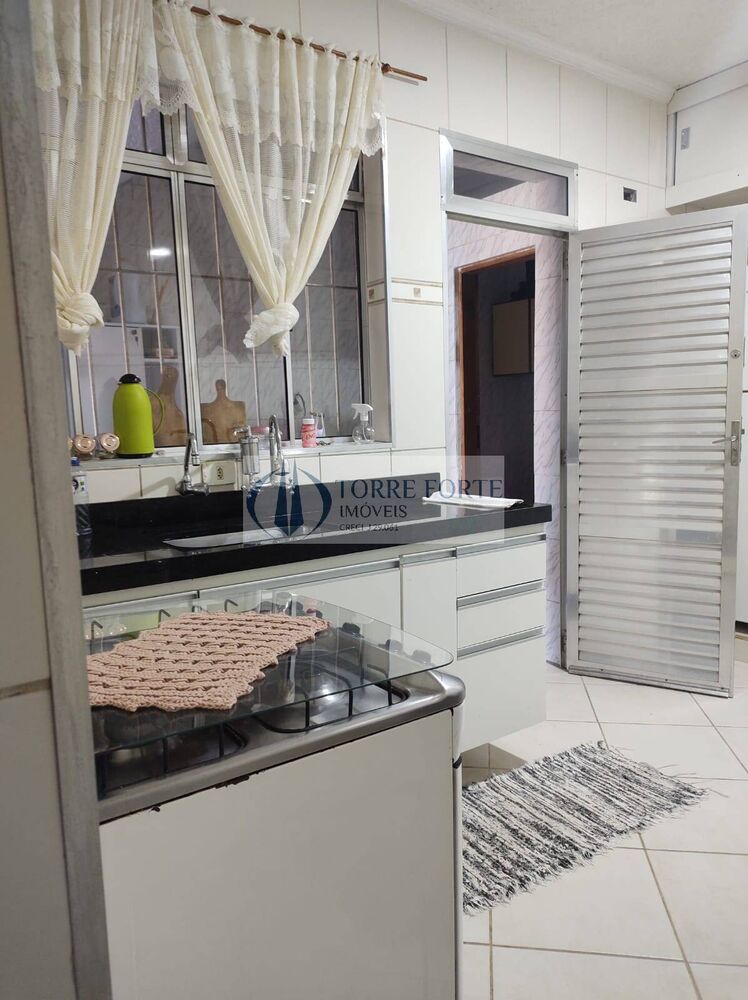 Sobrado, 3 quartos, 192 m² - Foto 4
