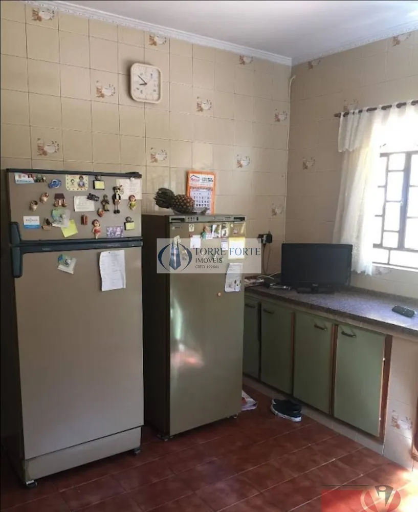 Casa, 3 quartos, 210 m² - Foto 1