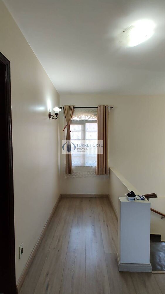 Casa, 3 quartos, 184 m² - Foto 2