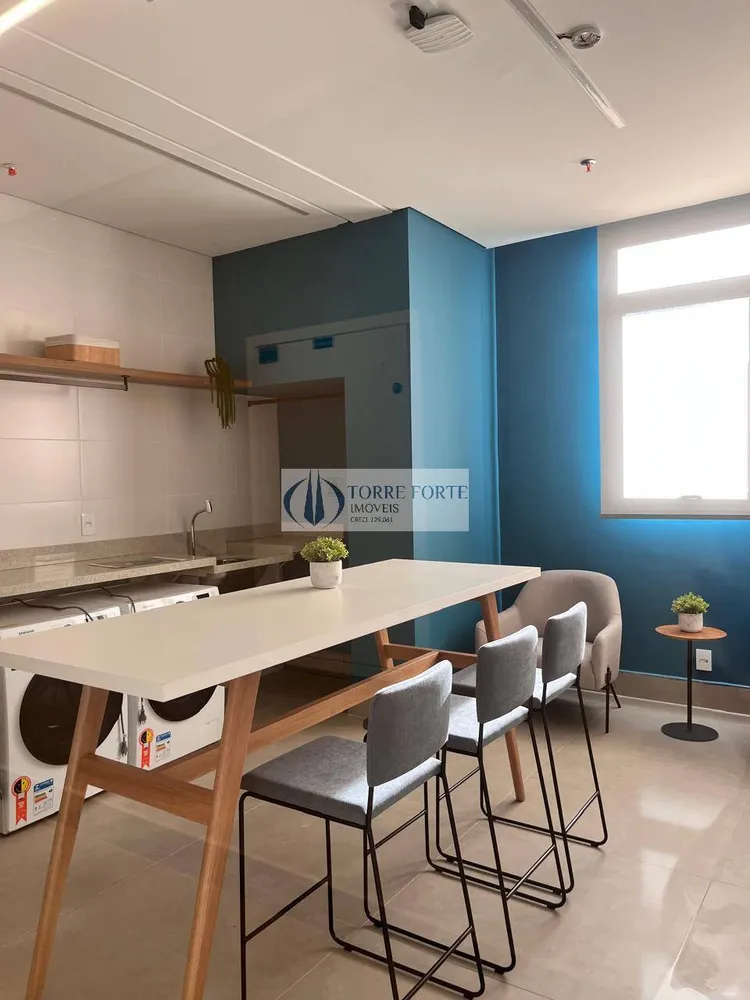 Apartamento, 1 quarto, 27 m² - Foto 1