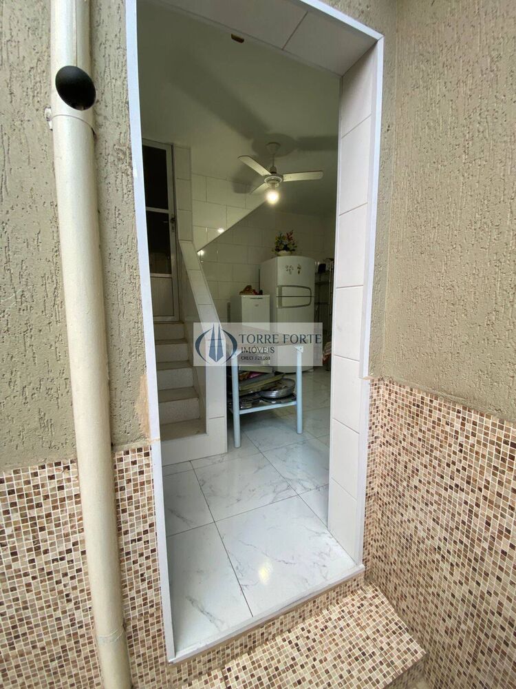 Casa, 4 quartos, 225 m² - Foto 3