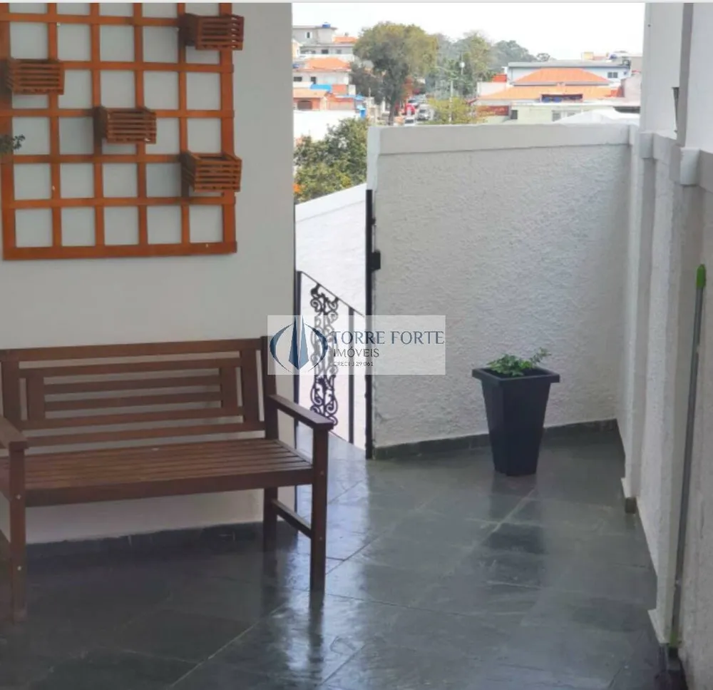 Casa, 3 quartos, 241 m² - Foto 2