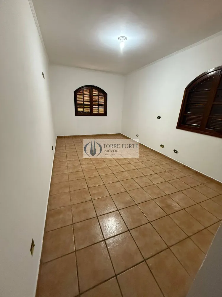 Casa, 4 quartos, 263 m² - Foto 3