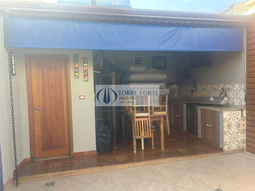 Sobrado à venda com 3 quartos, 200m² - Foto 4