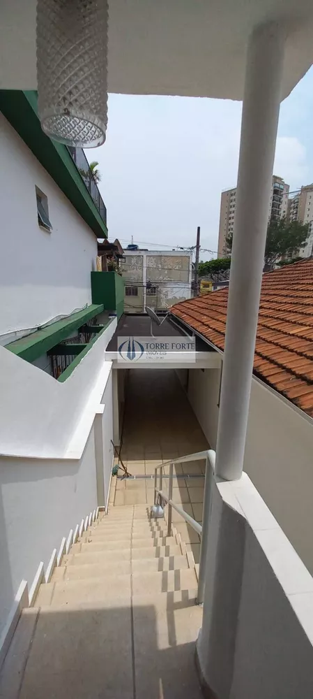 Casa à venda com 3 quartos, 264m² - Foto 4