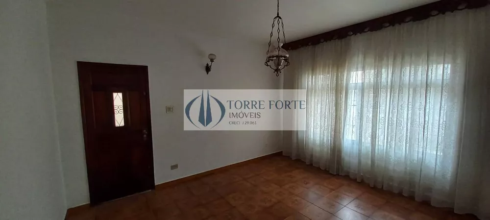 Casa à venda com 3 quartos, 264m² - Foto 3