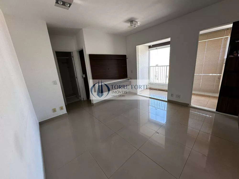 Apartamento à venda com 1 quarto, 40m² - Foto 1