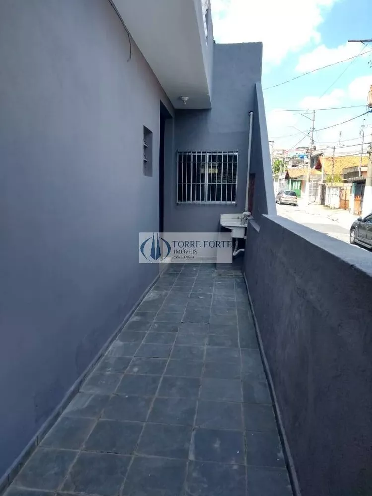 Casa à venda com 2 quartos, 150m² - Foto 3