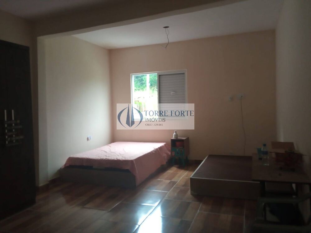 Casa, 3 quartos, 240 m² - Foto 2