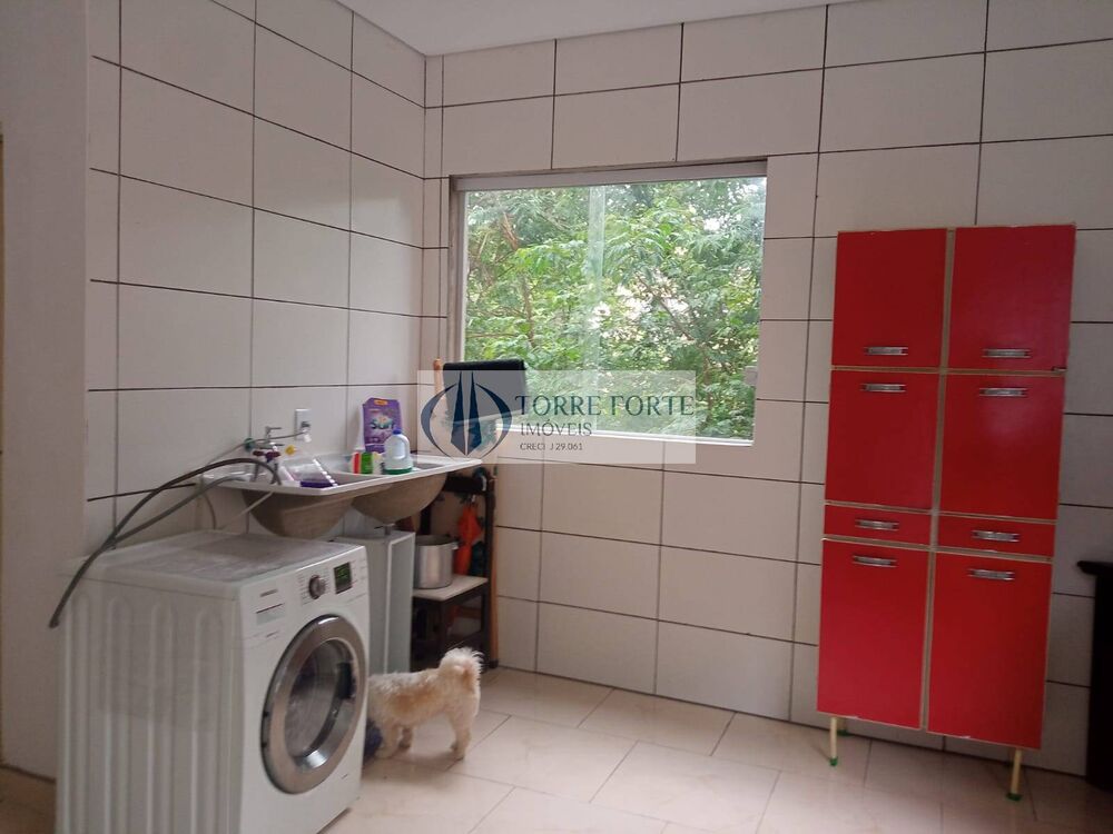 Casa, 3 quartos, 240 m² - Foto 3