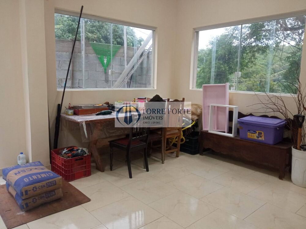 Casa, 3 quartos, 240 m² - Foto 4