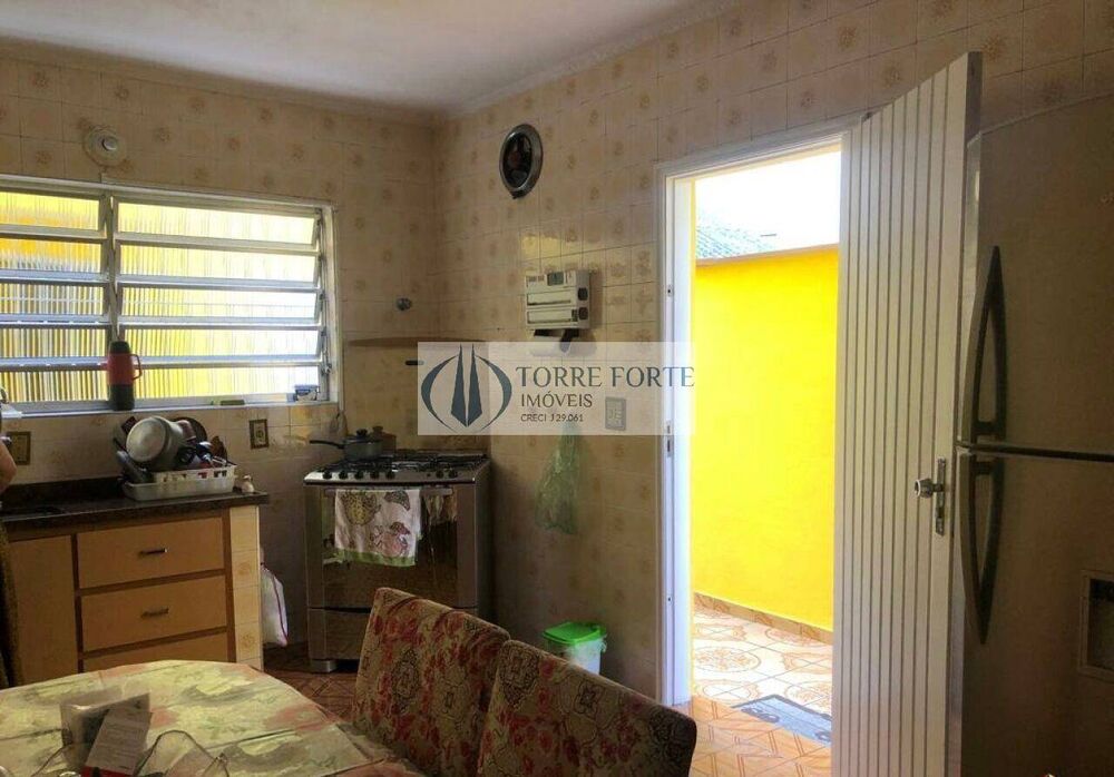 Casa à venda com 3 quartos, 149m² - Foto 2