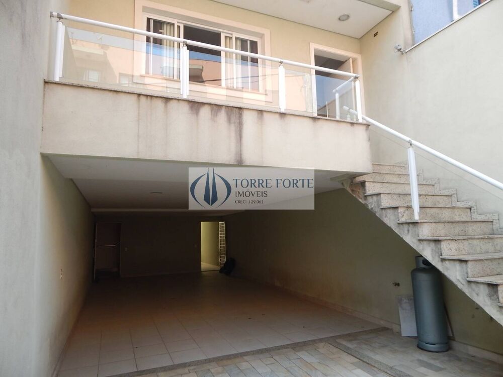 Sobrado, 3 quartos, 245 m² - Foto 1