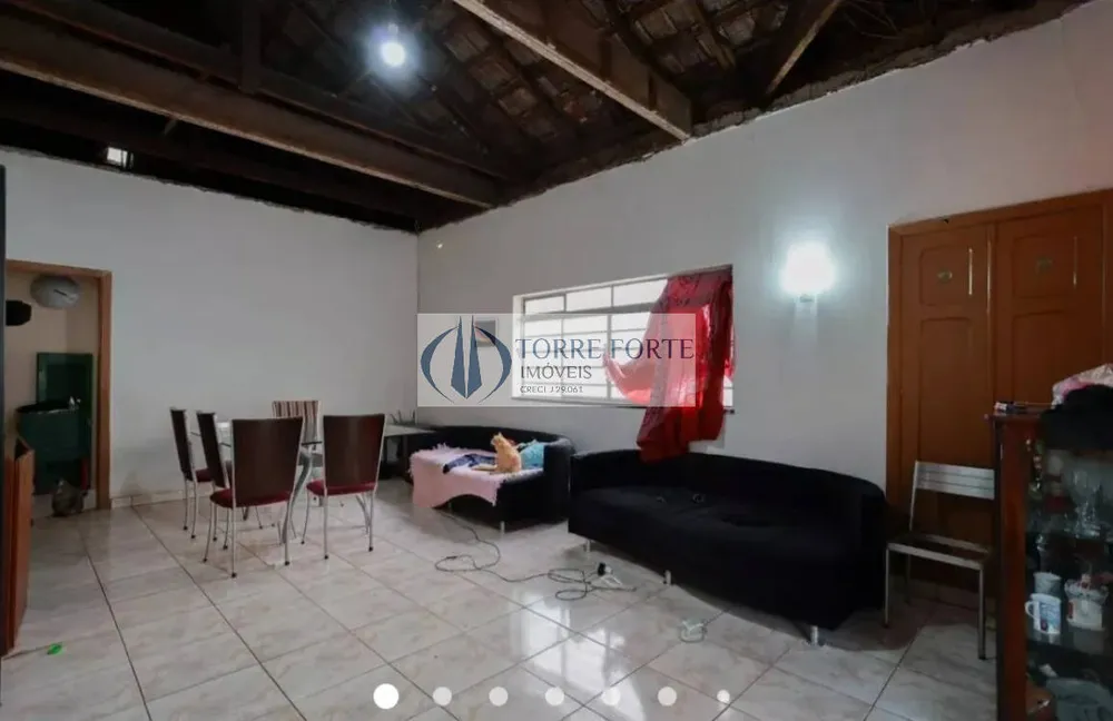 Casa, 3 quartos, 250 m² - Foto 3