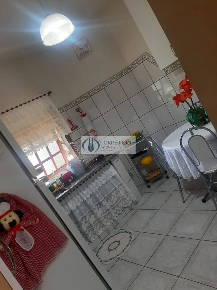 Casa, 3 quartos, 210 m² - Foto 4