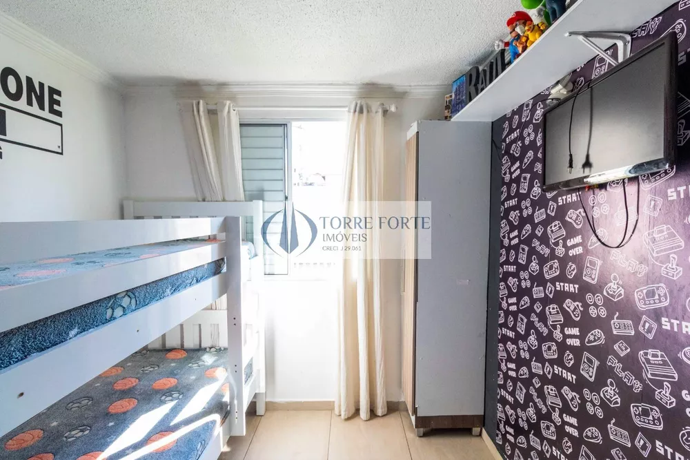 Apartamento à venda com 2 quartos, 40m² - Foto 6