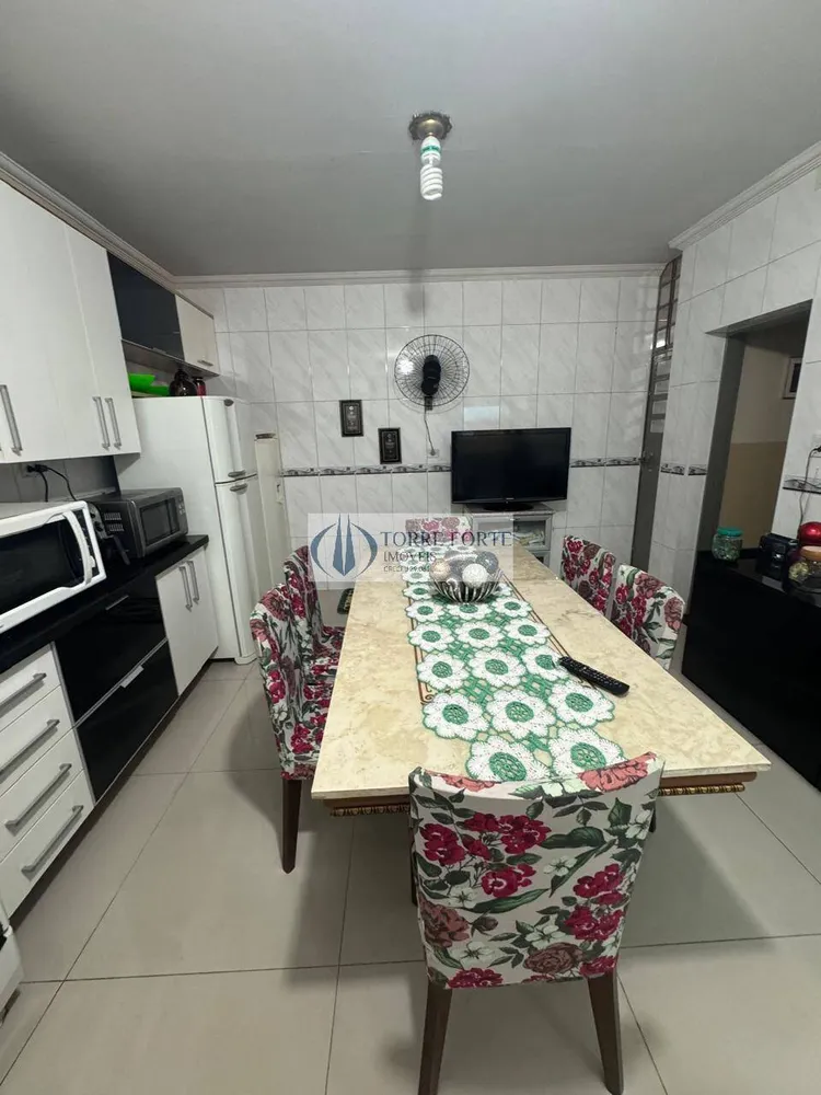 Casa, 4 quartos, 189 m² - Foto 8