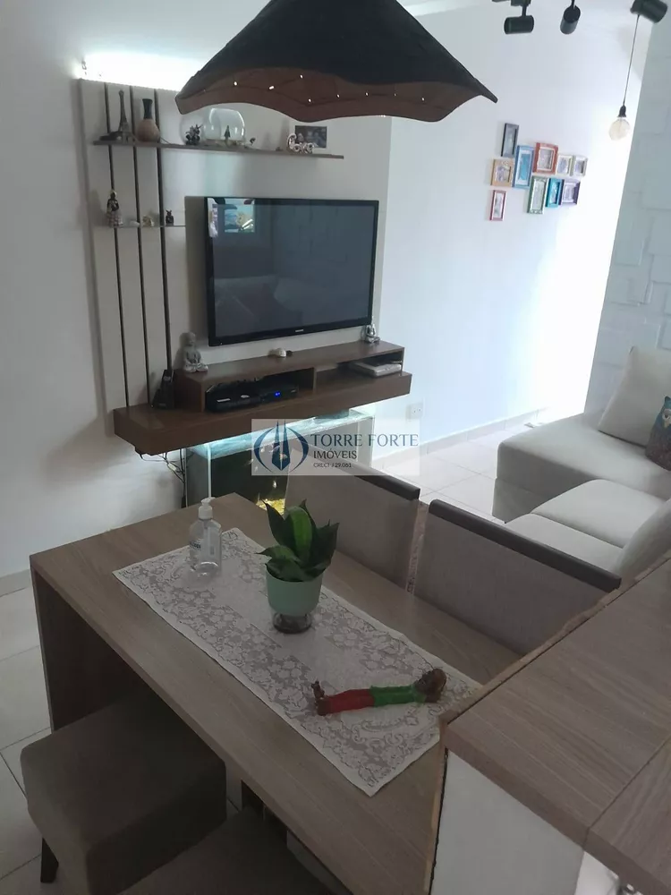 Apartamento à venda com 2 quartos, 56m² - Foto 4