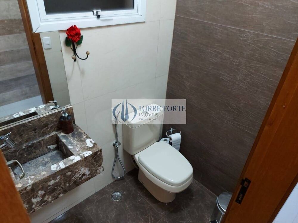 Casa, 4 quartos, 247 m² - Foto 3