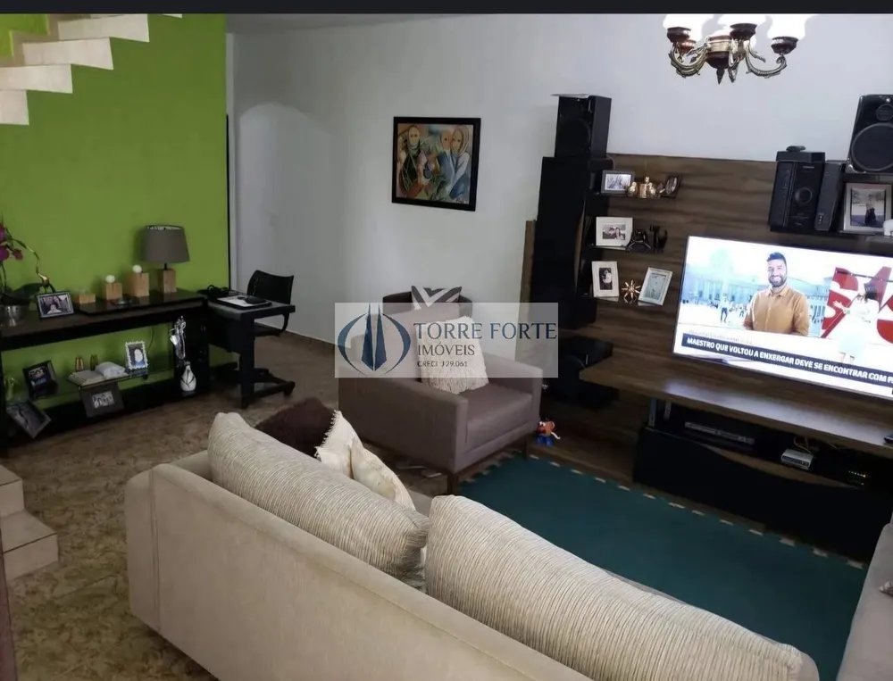 Casa, 4 quartos, 230 m² - Foto 2