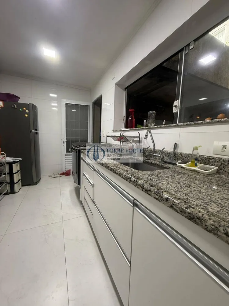 Casa, 3 quartos, 200 m² - Foto 2